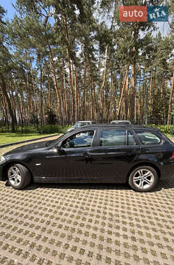 Універсал BMW 3 Series 2009 в 