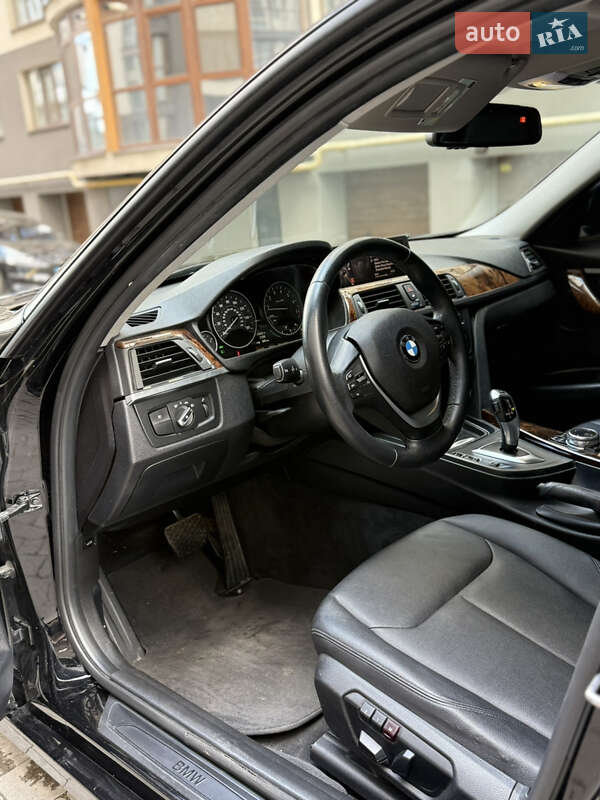 Седан BMW 3 Series 2013 в Ивано-Франковске