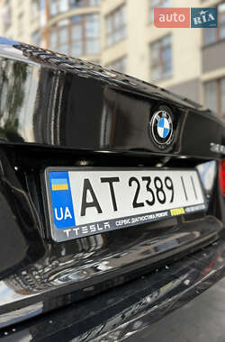 Седан BMW 3 Series 2013 в 