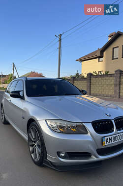 Универсал BMW 3 Series 2010 в 