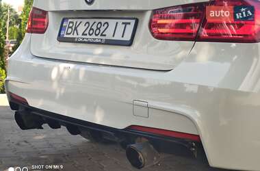 Седан BMW 3 Series 2014 в 