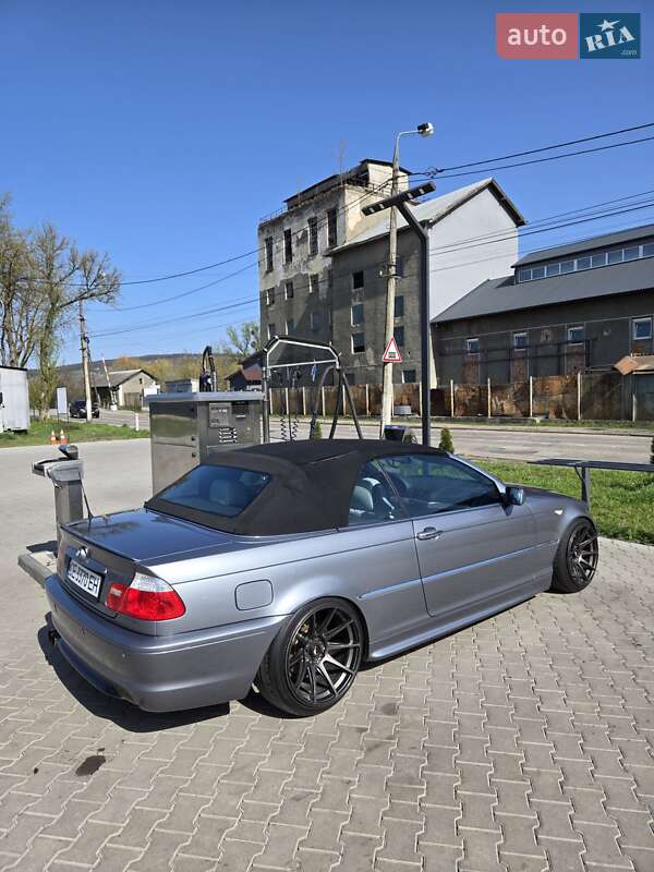 Кабриолет BMW 3 Series 2005 в Черновцах