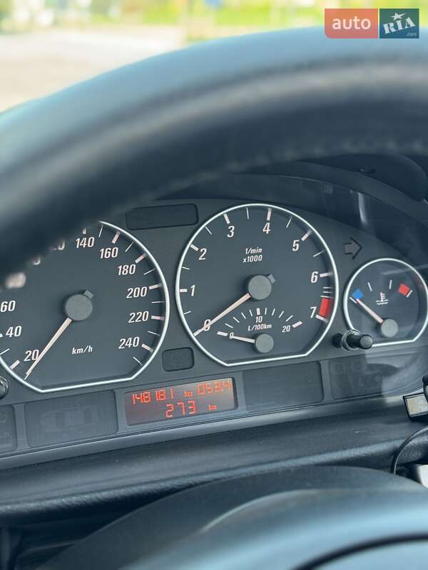 Кабриолет BMW 3 Series 2005 в Черновцах