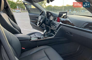 Седан BMW 3 Series 2015 в 