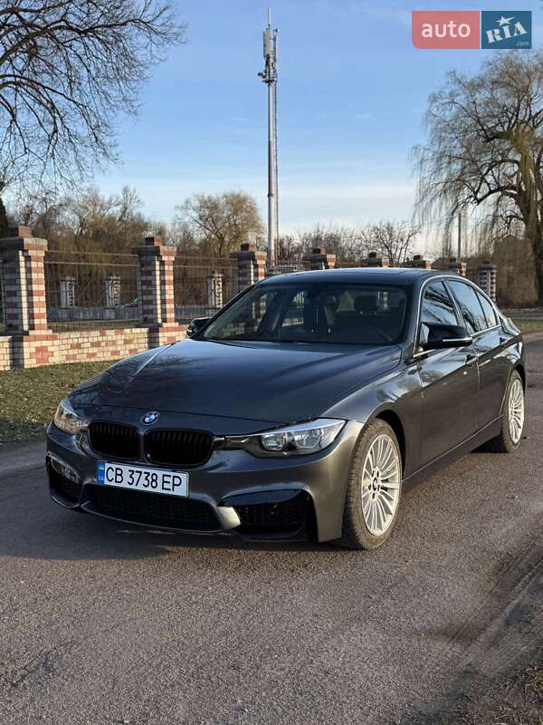 Седан BMW 3 Series 2012 в 