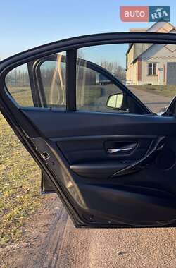 Седан BMW 3 Series 2012 в 