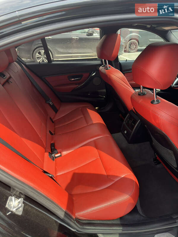 Седан BMW 3 Series 2014 в Івано-Франківську