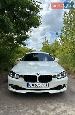 Седан BMW 3 Series 2012 в Смеле