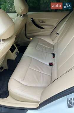 Седан BMW 3 Series 2012 в 