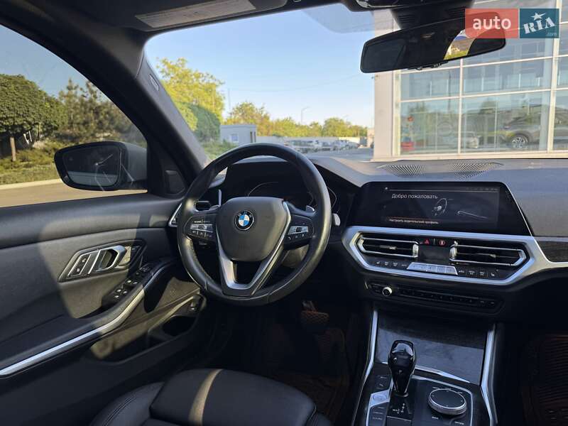 Седан BMW 3 Series 2020 в Киеве фото 30 Седан BMW 3 Series 2020 в Киеве