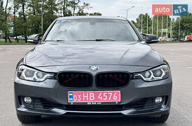 Седан BMW 3 Series 2014 в Киеве