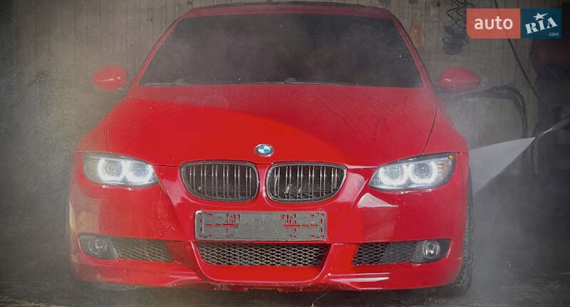 Купе BMW 3 Series 2009 в Киеве