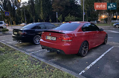 Купе BMW 3 Series 2009 в Киеве
