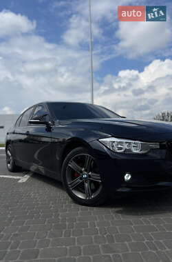 Седан BMW 3 Series 2012 в Звягеле