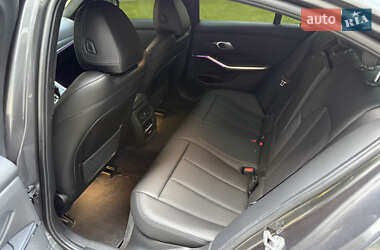 Седан BMW 3 Series 2021 в 