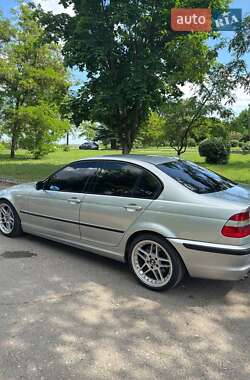 Седан BMW 3 Series 2004 в 