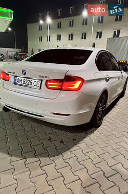 Седан BMW 3 Series 2012 в 
