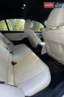 Седан BMW 3 Series 2020 в 