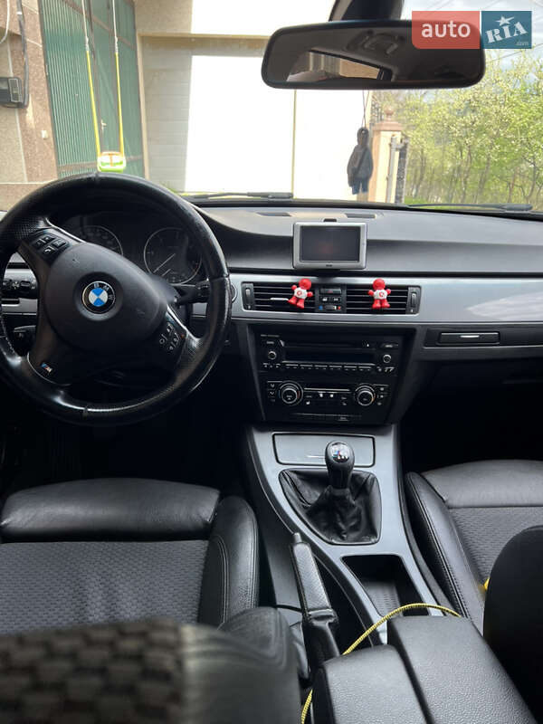 Универсал BMW 3 Series 2009 в Нереснице