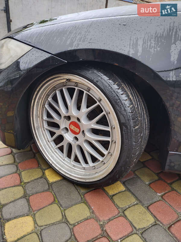 Седан BMW 3 Series 2006 в Луцке