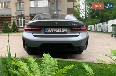 Седан BMW 3 Series 2023 в 