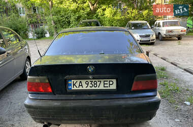 Седан BMW 3 Series 1993 в Чернигове