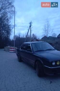 Седан BMW 3 Series 1987 в 
