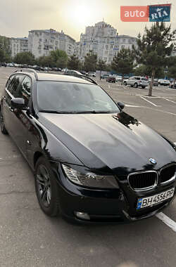 Универсал BMW 3 Series 2009 в 