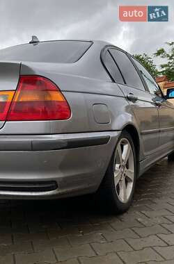 Седан BMW 3 Series 2005 в 