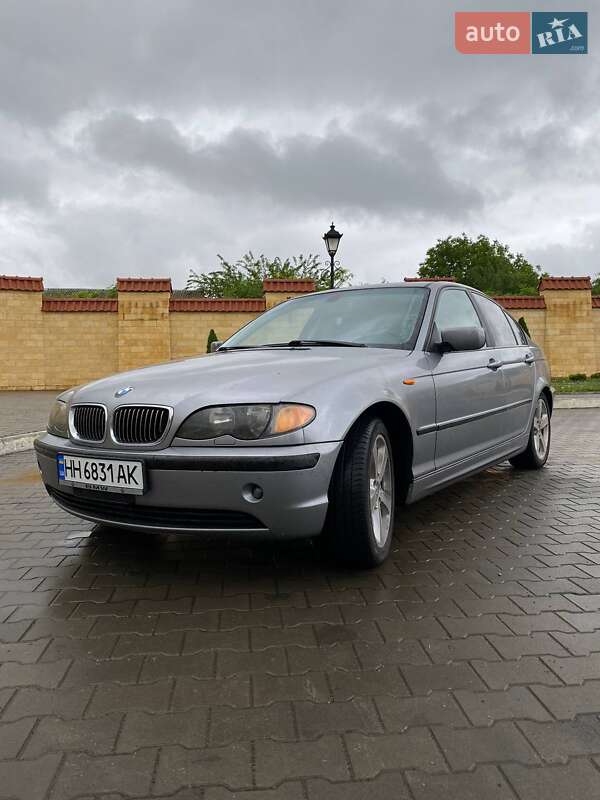 Седан BMW 3 Series 2005 в 