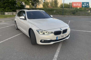 Седан BMW 3 Series 2015 в Киеве