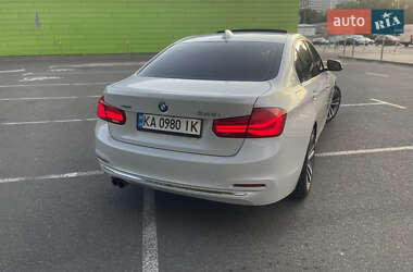 Седан BMW 3 Series 2015 в 