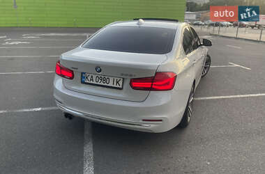 Седан BMW 3 Series 2015 в 