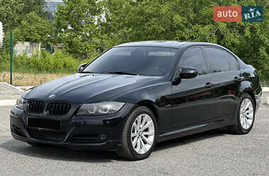 Седан BMW 3 Series 2011 в Дніпрі