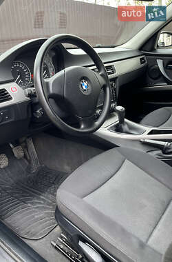 Седан BMW 3 Series 2007 в 