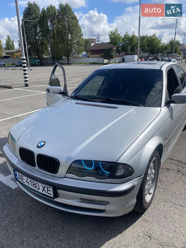 Седан BMW 3 Series 1998 в Дніпрі