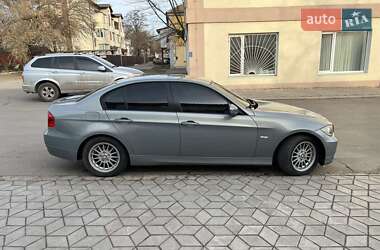 Седан BMW 3 Series 2005 в 
