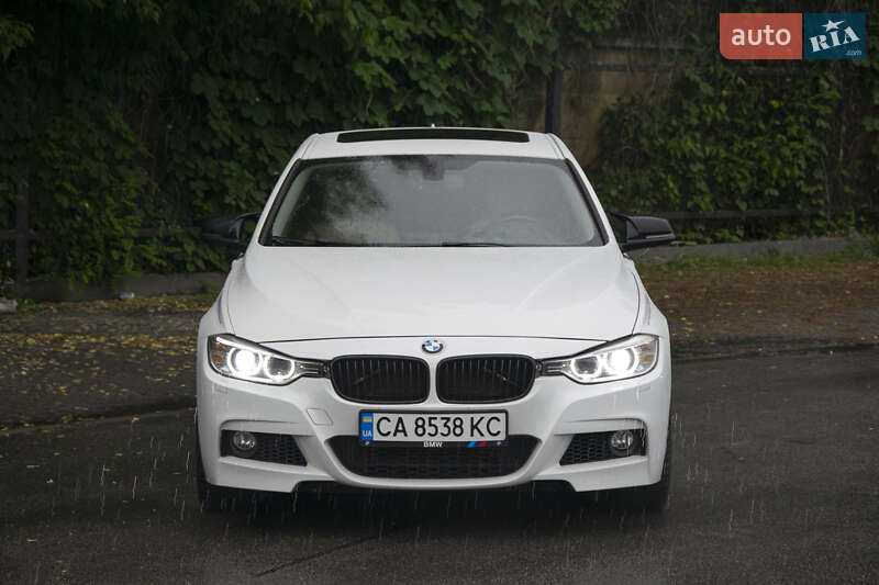 Седан BMW 3 Series 2012 в 