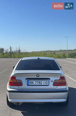 Седан BMW 3 Series 2002 в 
