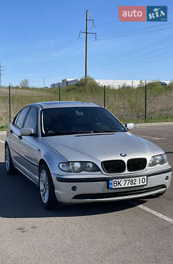Седан BMW 3 Series 2002 в 