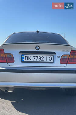 Седан BMW 3 Series 2002 в 