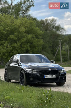 Седан BMW 3 Series 2017 в Ровно