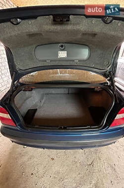 Седан BMW 3 Series 2001 в 