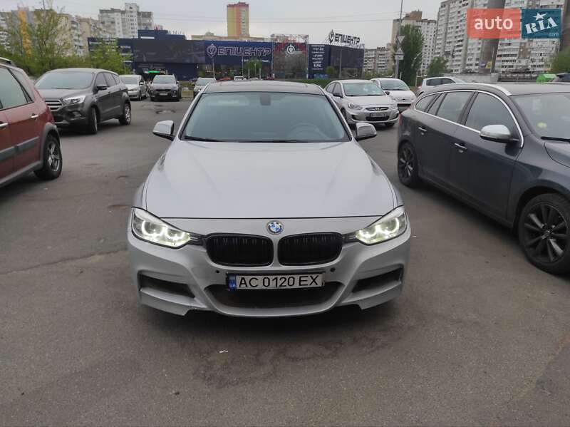 Седан BMW 3 Series 2013 в 