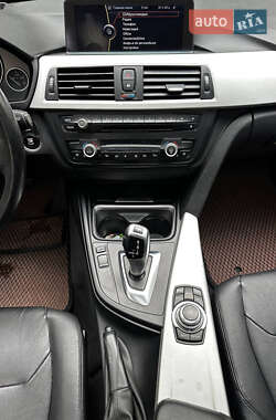 Седан BMW 3 Series 2012 в 