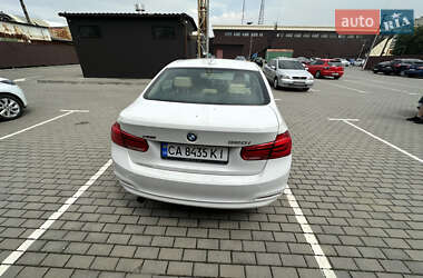Седан BMW 3 Series 2017 в 