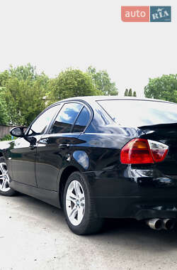 Седан BMW 3 Series 2007 в 