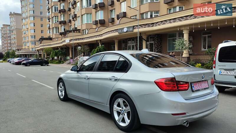 Седан BMW 3 Series 2014 в Киеве