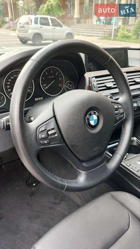 Седан BMW 3 Series 2014 в Киеве