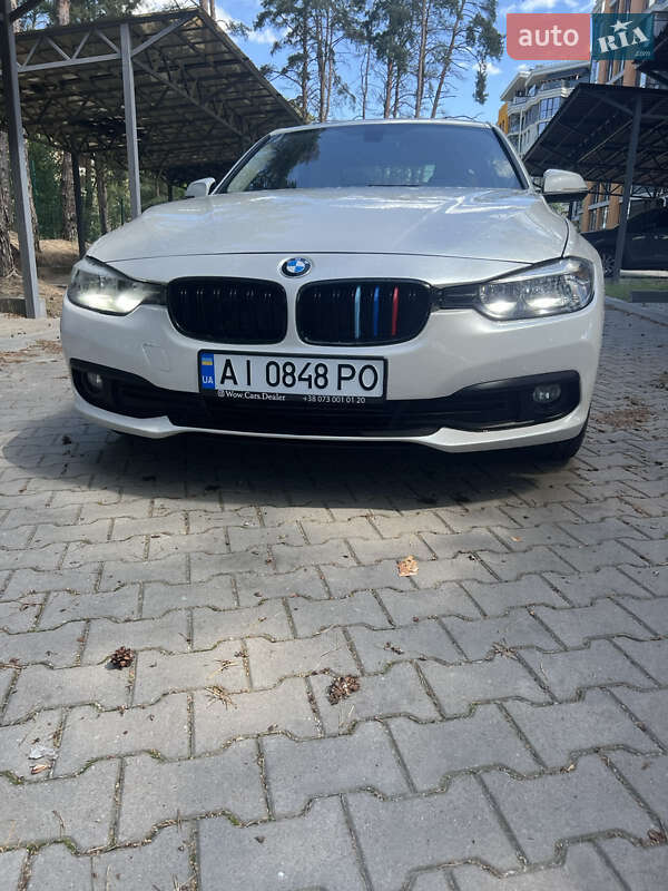 Седан BMW 3 Series 2015 в Гостомелі